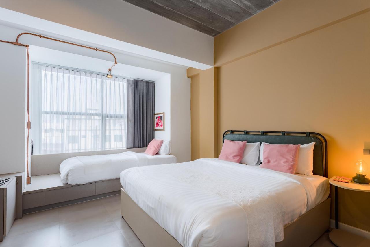 Hotel The Wood Surin Zewnętrze zdjęcie