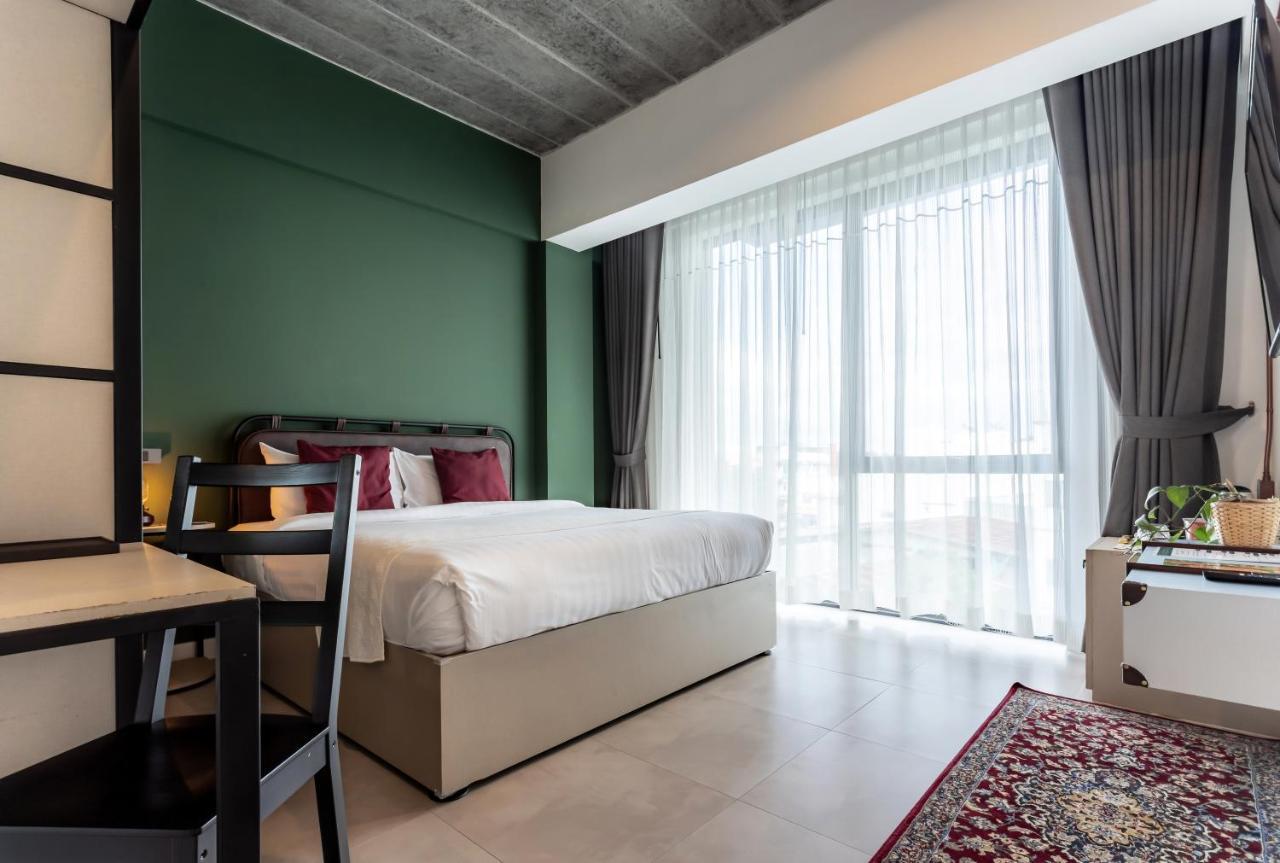 Hotel The Wood Surin Zewnętrze zdjęcie