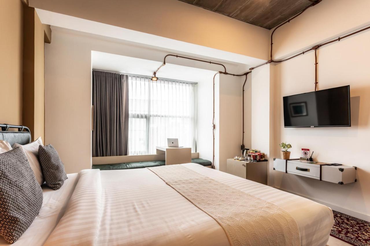 Hotel The Wood Surin Zewnętrze zdjęcie